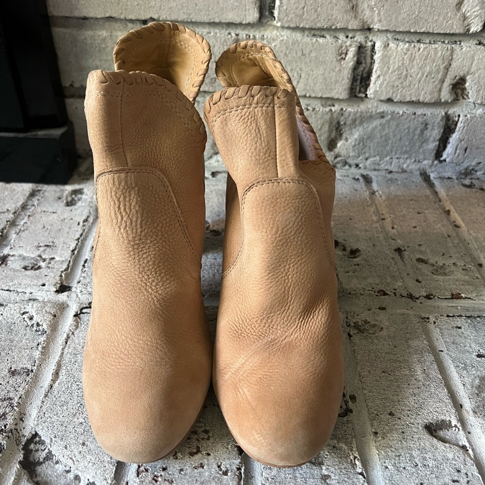 Lucky Brand Tan Ankle Booties